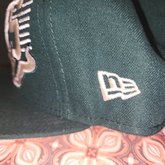 🏫 University of Southern Florida Bulls, New Era, 59Fifty, Green 🏫✨ - Picture 3 of 5